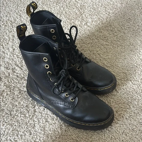 Dr. Martens - Size 6 Women’s - Picture 2 of 8